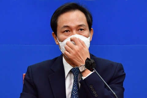 우상호, 감사원장에 "누구 앞잡이로 산다는 게 그렇게 행복한가"