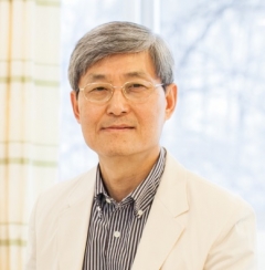 에이비온, '폐암 연구 권위자' 박근칠 사외이사 선임 기사의 사진