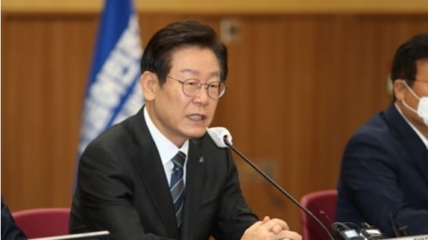 이재명 "윤 정부 지역 균형 발전 과제, 퇴행한다는 느낌···심각한 문제"