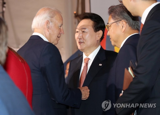 바이든 미국 대통령과 윤석열 대통령. 사진=연합뉴스 제공