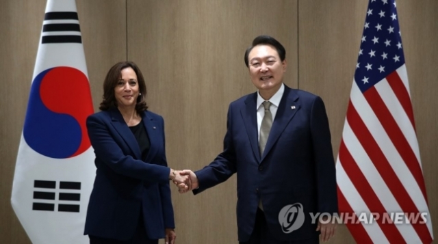 윤석열 대통령과 카멀라 해리스 미국 부통령. 사진=연합뉴스 제공.