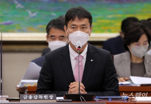 이복현 금감원장 "경찰·검찰 합심해 보험사기대책반 활성화 할 것"