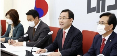 주호영, 이재명 '대장동 특검' 제안 거부···"의도적 시간 끌기"