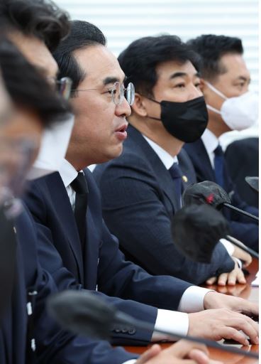 더불어민주당 박홍근 원내대표가 3일 오전 국회에서 열린 정책조정회의에서 발언하고 있다. 사진=연합뉴스 제공