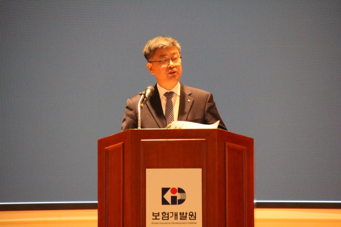 허창언 신임 보험개발원장이 7일 오전 취임식에서 인삿말을 하고 있다. 사진=보험개발원