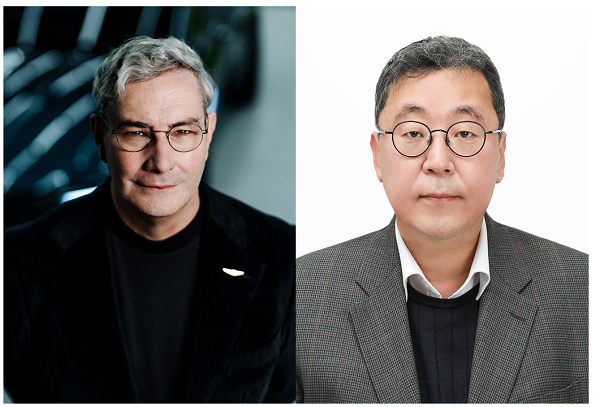 (왼쪽부터)루크 동커볼케(Luc Donckerwolke) 현대자동차 사장과 이규복 현대글로비스 대표이사 부사장. 사진=현대차그룹 제공