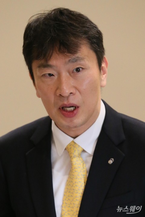 이복현 금감원장,"단기금융시장 안정에 집중 할 것"