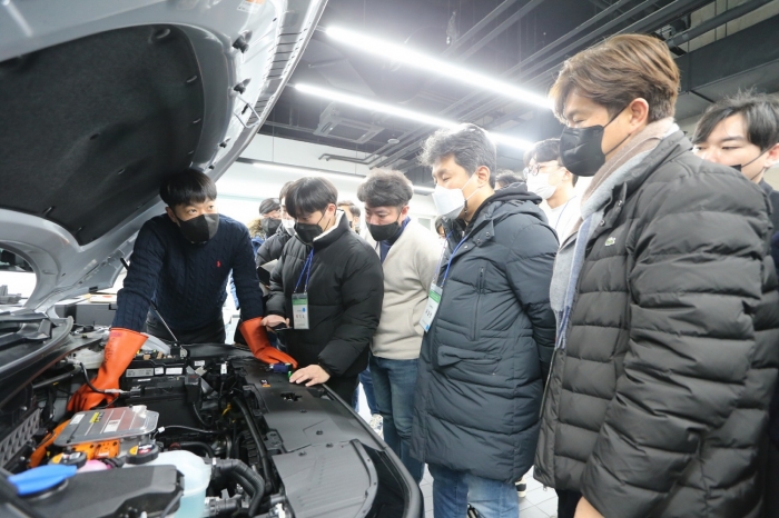 전동차 정비 실습장. 사진=현대차 제공