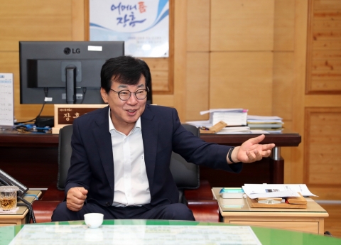 김성 장흥군수 "'어머니 품 장흥'실현을 위해 군민·공직자 동행해 달라"