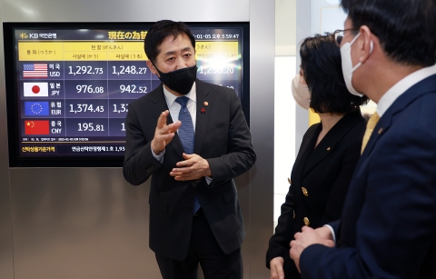 김주현 금융위원장 "우리금융 행정소송 고민, 매우 불편하다"