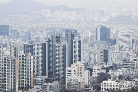 대출규제 풀리자 서울 15억원 초과 '고가' 아파트 거래 ↑