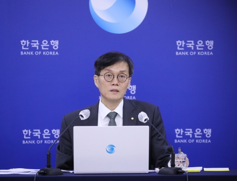 최종 금리 수준 놓고 팽팽하게 갈린 금통위···"기준금리 인하는 시기상조"(종합)