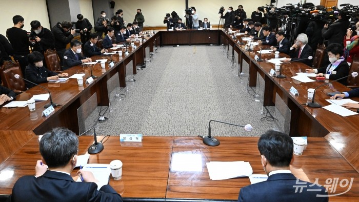 '시중은행장 간담회'가 18일 오전 서울 중구 전국은행연합회에서 열리고 있다. 사진=강민석 기자 kms@newsway.co.kr