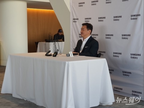 울트라 앞세운 삼성···노태문, &quot;갤 S23 판매 10% 성장&quot;
