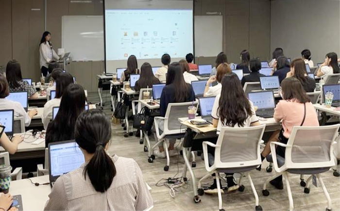 CJ프레시웨이 메뉴관리시스템 임직원 교육 현장. 자료=CJ프레시웨이 제공