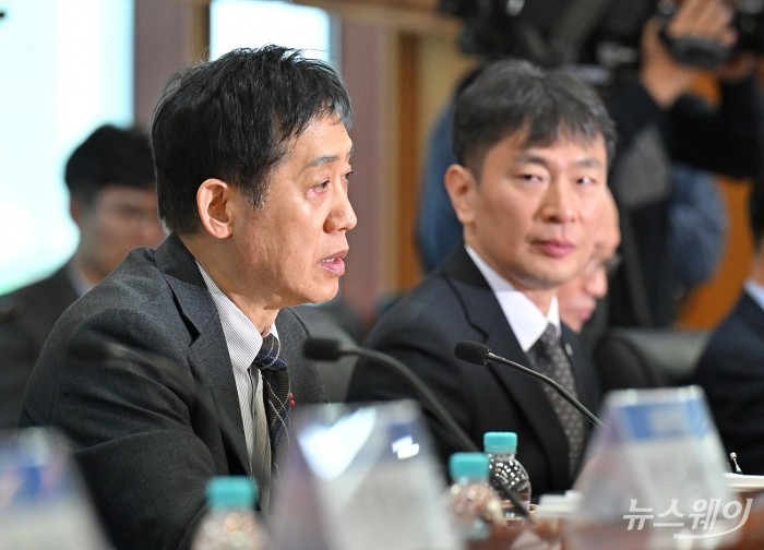 김주현 금융위원장이 24일 오전 서울 영등포구 여의도 금융투자협회에서 열린 금융위원회-금융감독원-증권업계 간담회에서 인사말을 하고있다. 사진=이수길 기자 Leo2004@newsway.co.kr