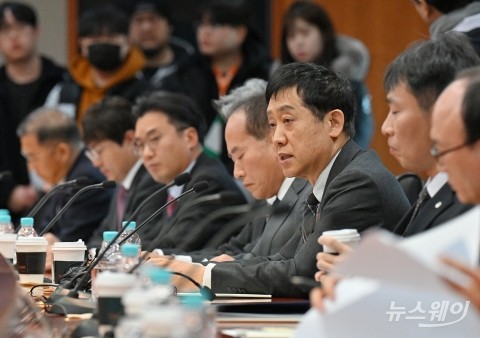 김주현·이복현, 증권사 향한 쓴소리···"PF 리스크 관리 실패 CEO에 책임"