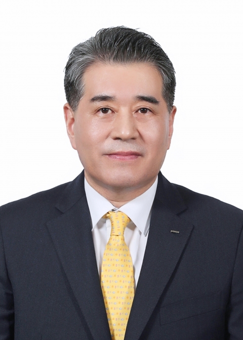 새 회장 낙점된 장인화 누구···'미래 종합소재 기업' 도약 숙제(종합)