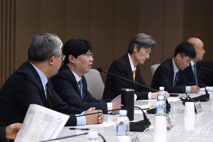 김소영 금융위원회 부위원장이 14일 오전 서울 중구 대한상공회의소에서 열린 국내 ESG 공시기준 관련 현장 간담회에서 모두발언을 하고 있다. 사진=강민석 기자 kms@newsway.co.kr