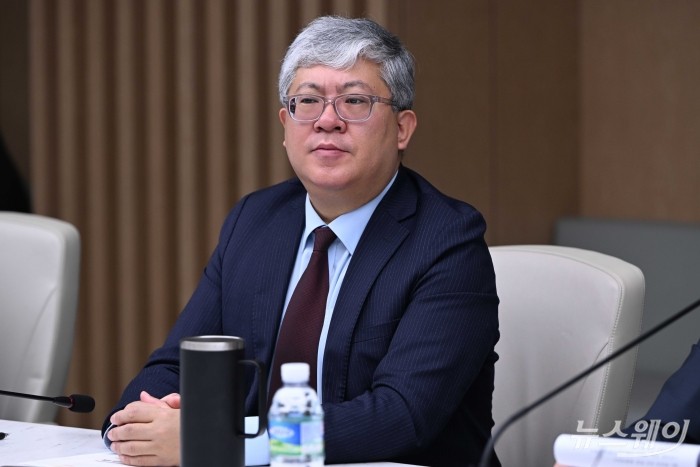 이한상 한국회계기준원 원장이 14일 오전 서울 중구 대한상공회의소에서 열린 국내 ESG 공시기준 관련 현장 간담회에 참석해 자리하고 있다. 사진=강민석 기자 kms@newsway.co.kr