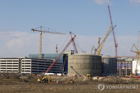 美, 글로벌파운더리스에 2조 반도체 보조금 협약