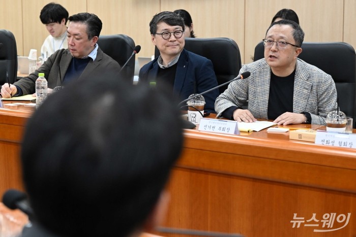 신기천 한국벤처캐피탈협회 부회장이 22일 오후 서울 서초구 한국벤처투자에서 열린 벤처캐피탈업계 간담회에서 모두발언을 하고 있다. 사진=강민석 기자 kms@newsway.co.kr