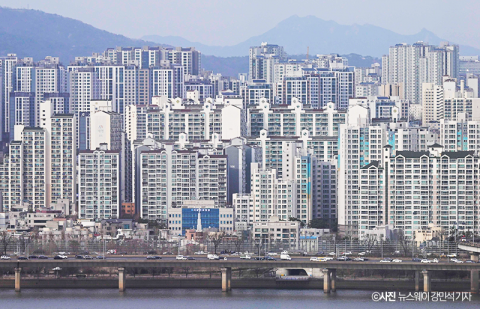 청약홈 개편에 총선까지...3월 분양 물량 '뚝'