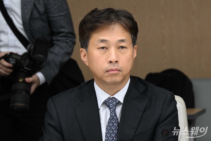 곽노정 SK하이닉스 대표이사가 26일 오전 서울 중구 대한상공회의소에서 열린 민관 반도체 전략 간담회에 참석해 자리하고 있다. 사진=강민석 기자 kms@newsway.co.kr