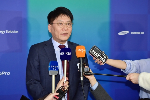 김동명 LG엔솔 사장 "전고체 배터리, 시간 걸려도 제대로 만들 것"