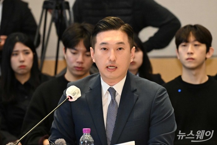 김도형 삼성자산운용 이사가 13일 오전 서울 여의도 한국경제인협회 컨퍼런스센터에서 진행된 '개인투자자와 함께하는 열린 토론 행사'에 참석해 발언을 하고 있다. 사진=강민석 기자 kms@newsway.co.kr