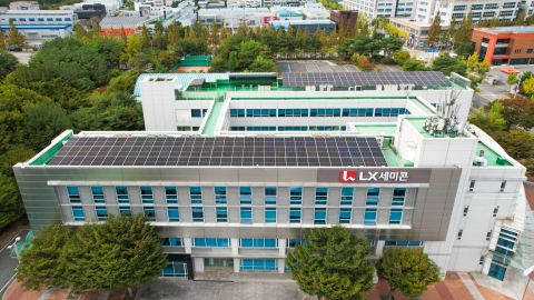 LX세미콘, 2분기 영업익 561억원···전년比 617% ↑