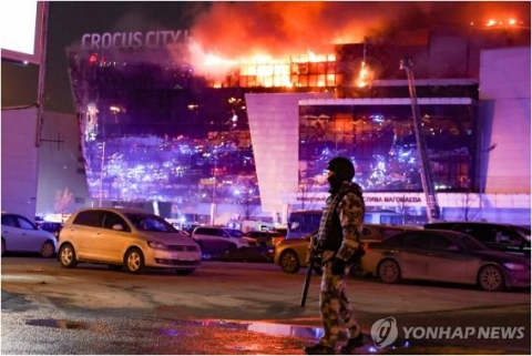 러시아 모스크바 공연장서 무차별 총격···"62명 사망·100명 부상···더 증가할 수도"