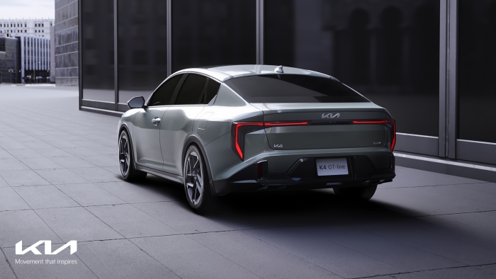 기아 K4 GT라인의 측후면 디자인. 사진=기아 제공