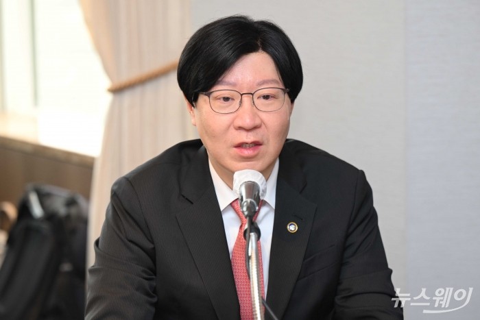김소영 금융위원회 부위원장이 4일 오전 서울 중구 롯데호텔에서 열린 건설업계 간담회에서 모두발언을 하고 있다. 사진=강민석 기자 kms@newsway.co.kr