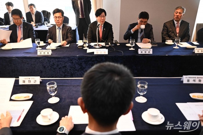 김소영 금융위원회 부위원장이 4일 오전 서울 중구 롯데호텔에서 열린 건설업계 간담회에서 모두발언을 하고 있다. 사진=강민석 기자 kms@newsway.co.kr