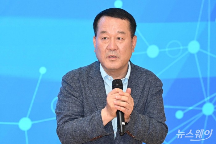 이동석 현대자동차 대표이사가 25일 오후 서울 강남구 Kia360에서 열린 현대자동차·기아 원·하청 상생협약식에서 인사말을 하고 있다. 사진=강민석 기자 kms@newsway.co.kr