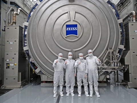 "TSMC 잡는다"···이재용, '글로벌 파운드리 동맹' 광폭행보(종합)