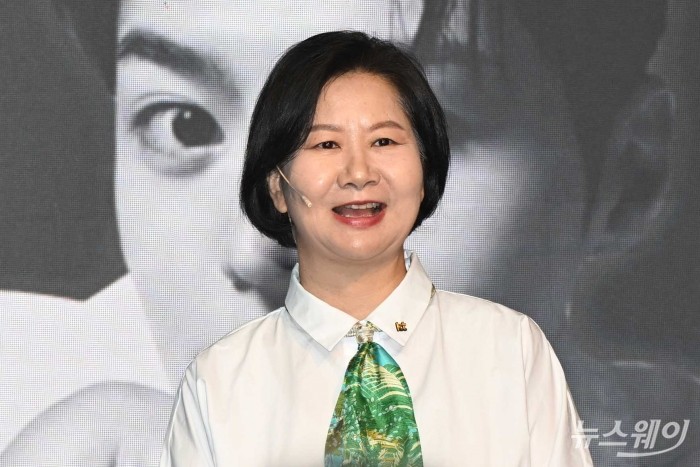 김철연 스튜디오지니 대표가 29일 오전 서울 중구 노보텔 앰배서더 동대문 호텔에서 열린 KT그룹 콘텐츠 산업 기자간담회에서 발표를 하고 있다. 사진=강민석 기자 kms@newsway.co.kr