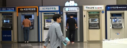 금융지주 3사, 美 SEC 공시 논란 진화···"포용금융 정책 공감 변함없다"