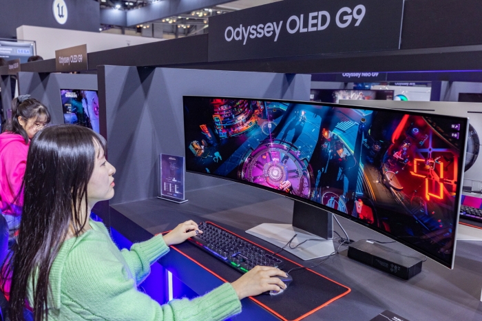 삼성전자가 2023년 글로벌 OLED 모니터 시장에서 1위를 차지했다. 사진=삼성전자 제공
