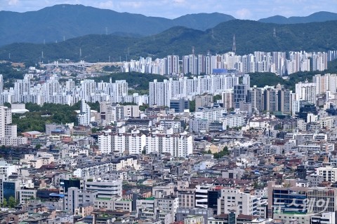 집값 폭등 조짐에···정부 "내달 공급 대책 발표"