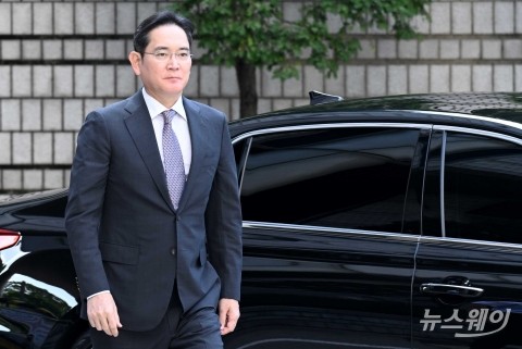 국회로 법원으로···4대 그룹 총수 '시련의 계절'
