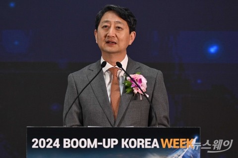 안덕근 산업부 장관 "역대 최대 수출을 위한 막판 스퍼트
