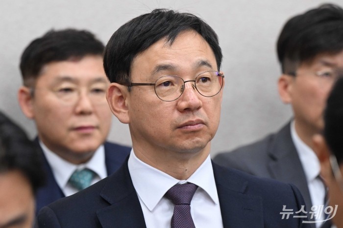 전윤종 한국산업기술기획평가원 원장이 24일 오후 서울 여의도 국회 산업통상자원중소벤처기업위원회에서 열린 산업통상자원부 등에 대한 2024년도 종합국정감사에 출석해 자리하고 있다. 사진=강민석 기자 kms@newsway.co.kr