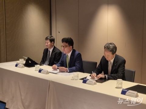 진옥동 "신한투자증권 사태 충격···심각성 깊이 받아들여"