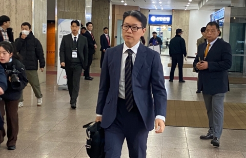 한미약품 주총 앞둔 4인 연합 "임종훈 의결권행사 금지 가처분 신청"