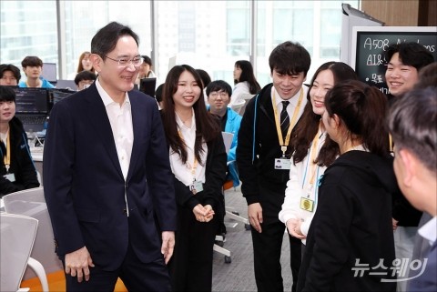 이재용 '공채 70년' 뚝심···삼성, 내일부터 상반기 채용 실시