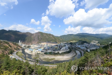 영풍 석포제련소, 환경오염 개선의무 또 미이행···'위반 논란' 반복
