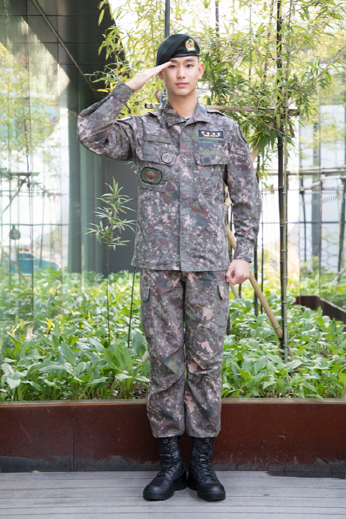 김수현, 오늘(1일) 전역···“내년부터 본격적으로 활동” / 사진=키이스트
