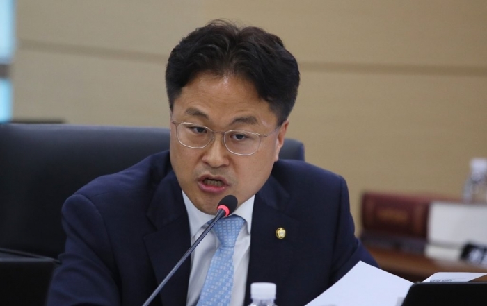 김정우 더불어민주당 의원. 사진=연합뉴스 제공